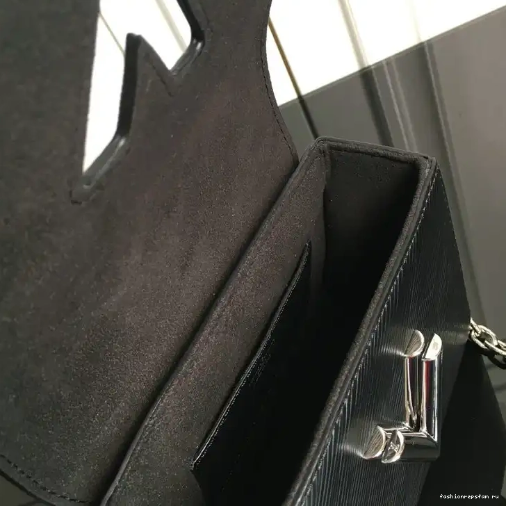 Fashionrep 205B570038 LV Bags 0627